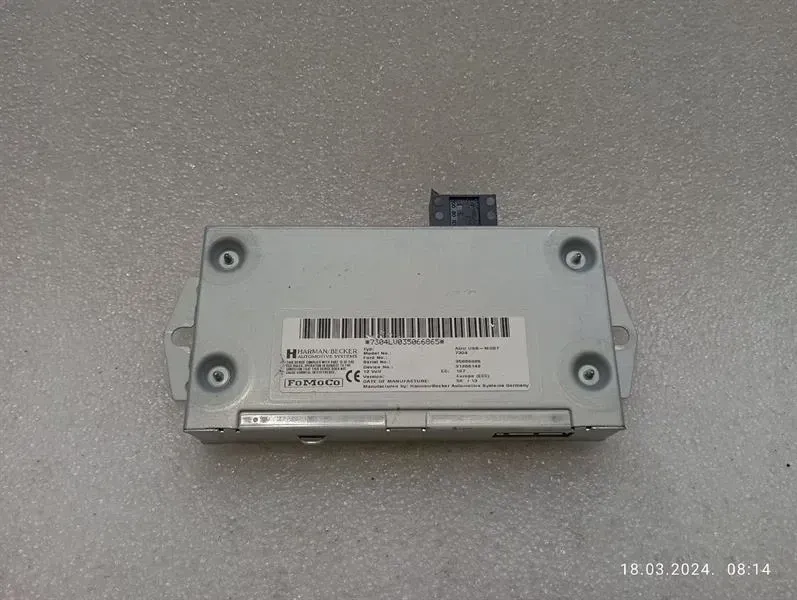 ASTON MARTIN VANTAGE V12 Electronic Module 31266142 Control Unit USB MODULE