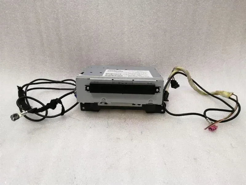 Aston Martin Vantage V12 CD player 31285449 audio system controller