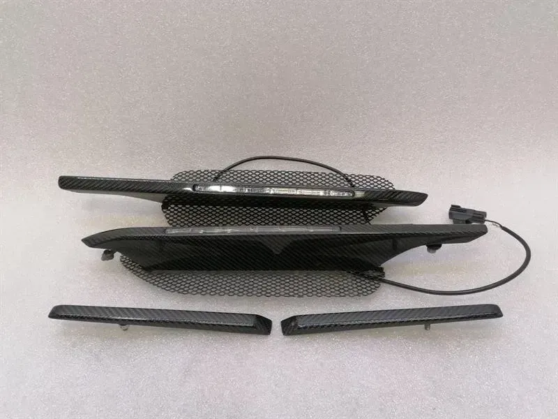 Aston Martin Rapide AMR Carbon Indicator KD43-280B62-BB Side Indicator Set