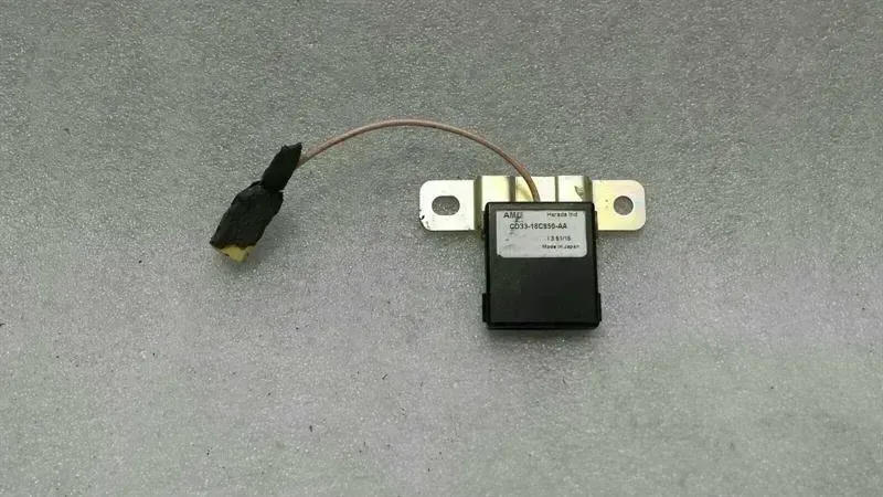 Aston Martin Vanquish S AM29 Aerial / Antenna CD33-18C850-AA Antenna