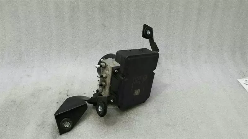 ASTON MARTIN VANQUISH S A.B.S Pump DD23-2C353-AB ABS Pump HYDRAULIC BLOCK DSC