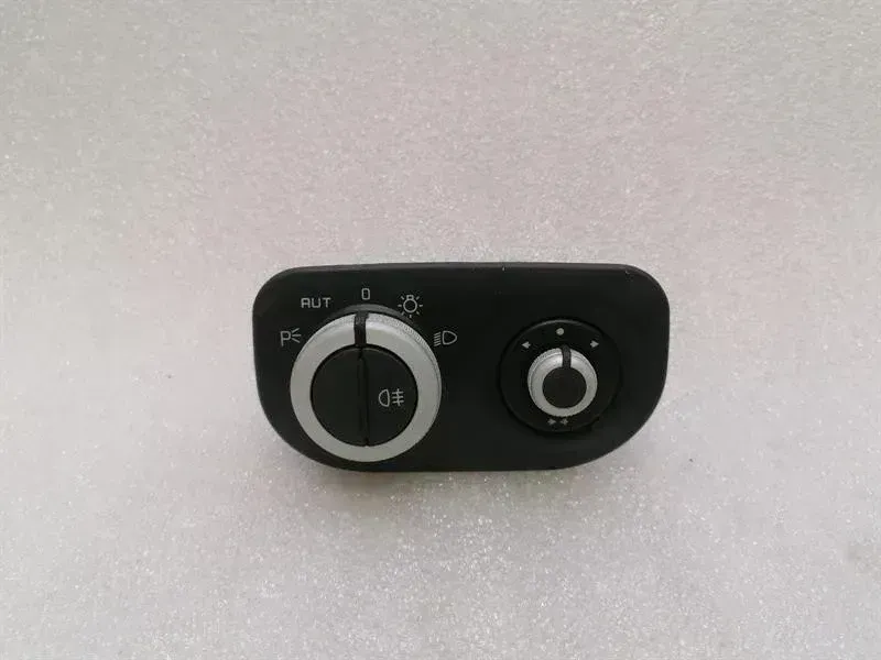 Ferrari 612 Scaglietti F137 Light Switch 191966 Light Switch