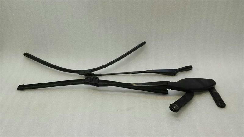 Mercedes SL R230 Wiper Arm A2308201444 Windscreen Wiper Set