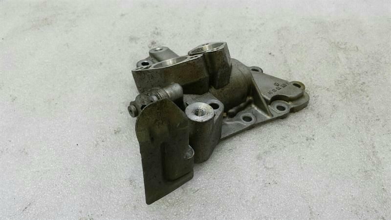 Mercedes SL R230 oil filter housing A2751800334 oil cooler holder V12 M275