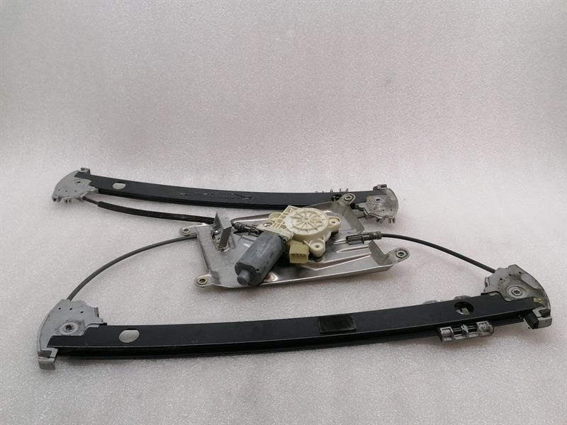 MAYBACH 57 W240 Right Front Door Winder A2407200846 Front Right Window