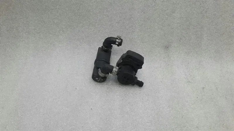 Mercedes SL R230 Purge Valve A0004703593 Regeneration Valve