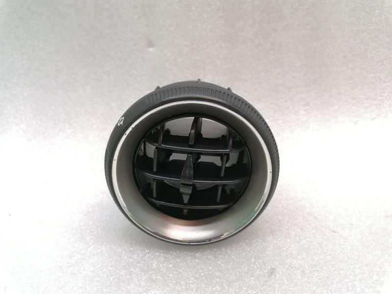 Ferrari 550 Maranello F133 air vent 63352600 ventilation nozzle ventilation grille