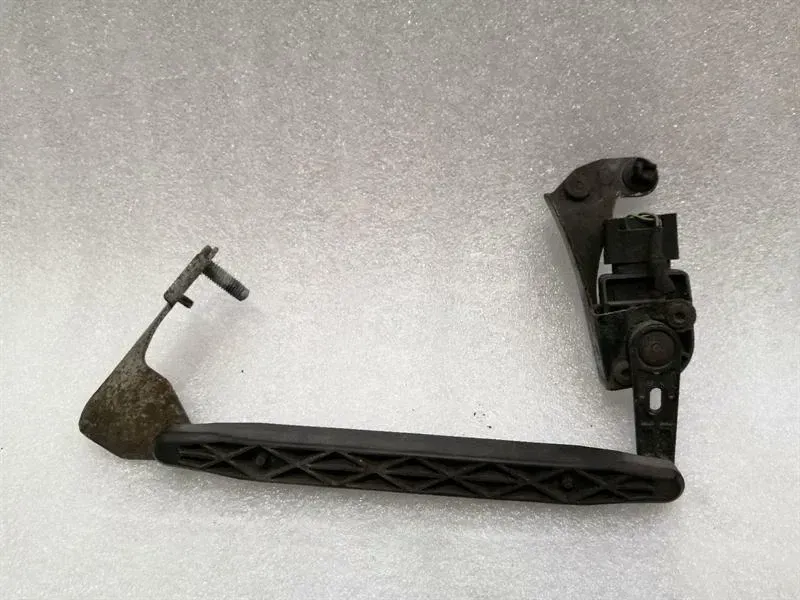 Mercedes S-Class W222 Rear Right Level Sensor A2229050503 Level Control