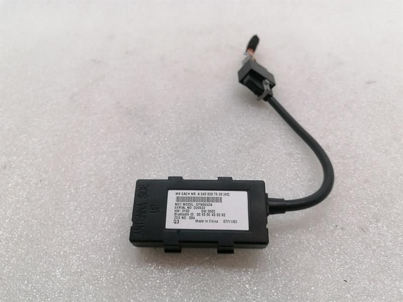 MAYBACH 57 W240 Antenn / Antenn A2408207526 Antenn BLUETOOTH