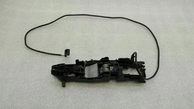 Mercedes W219 CLS FRH handle carrier A2117600234 door handle carrier front keyless go