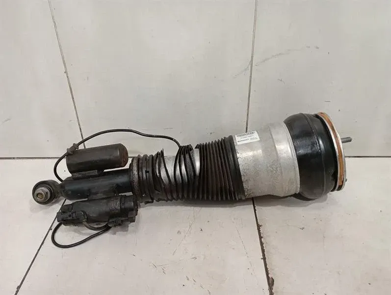 Mercedes CL63 AMG W217 shock absorber rear right A2173204400 shock absorber rear-