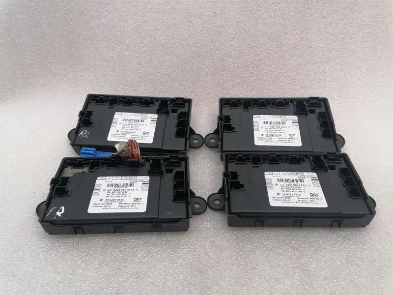 Mercedes S-Class W221 Door Module Set A2219007401 Door Control Unit Set