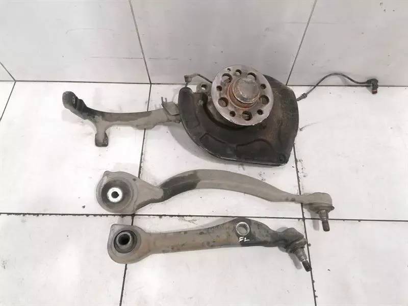 Mercedes S W221 Left Front Hub Set A2213324301 Wheel Bearing Housing Front Li 4-MATIC