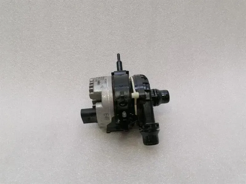 BMW 4 M4 G82 G22 additional cooling pump 5A30246 coolant pump pump pump