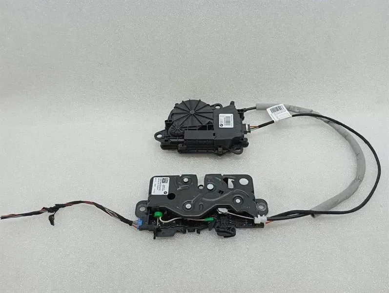 BMW 3 Series M3 G80 G20 Boot Lock 744101412 Tailgate Lock