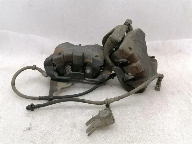 Range Rover L405 Front Brake Caliper Set L405 Front Brake Caliper Set 2018-2021