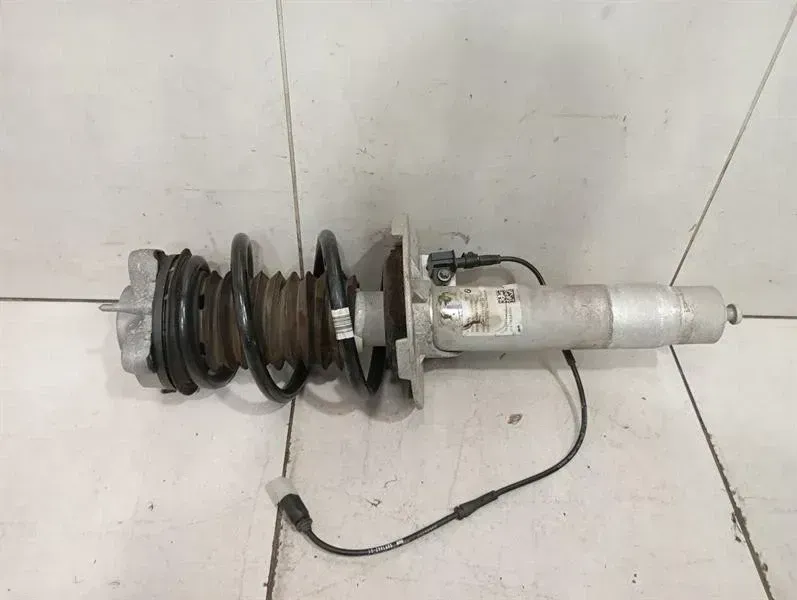 BMW 4 M4 G82 G22 RWD Shock Absorber Front 31 31 8091349 LH Front Shock Absorber