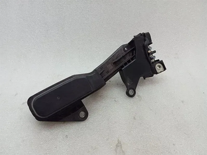 BMW 3 Series M3 G81 G21 LCI Fuse Box 6842529 Fuse Box
