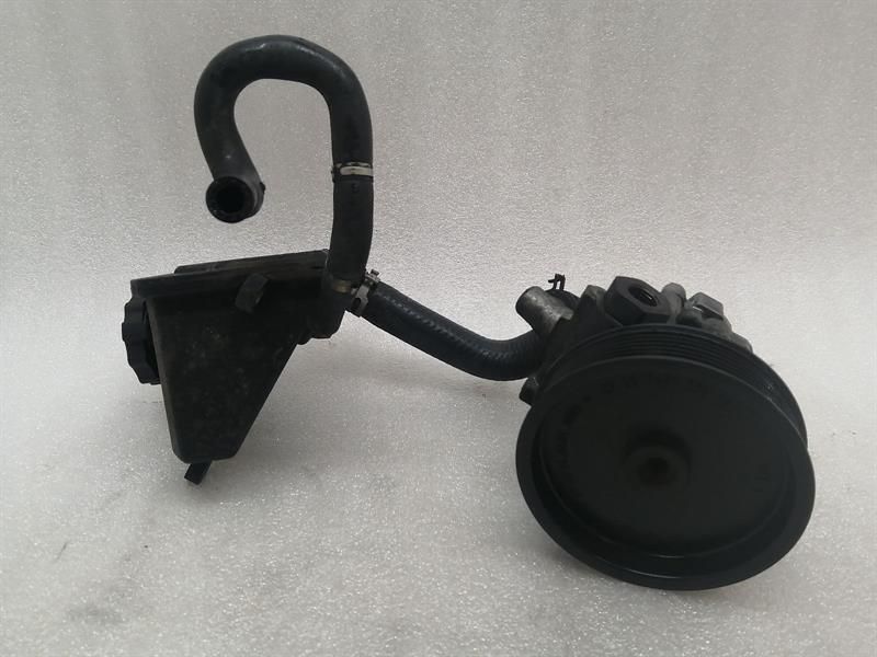 Mercedes CLK W209 Power Steering Pump A0044668201 Servo Pump OM642