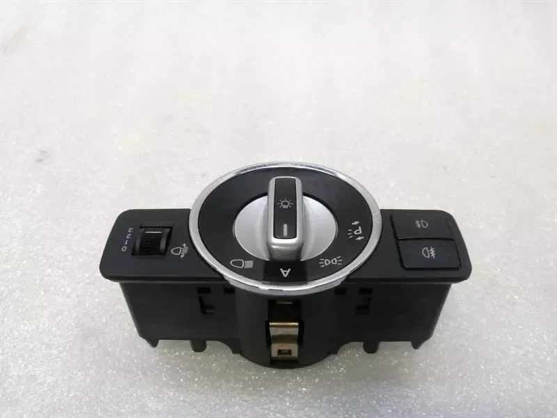 Mercedes E Class W207 Light Switch A2129050551 Light Switch