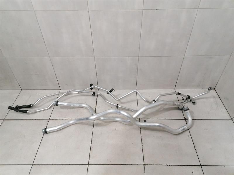 Porsche 911 992 GT3 cooling pipe 992121567A cooling water hose hose