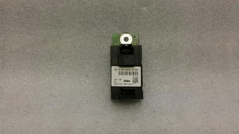 Mercedes S-Class W221 Aerial / Antenna A2218201889 Antenna