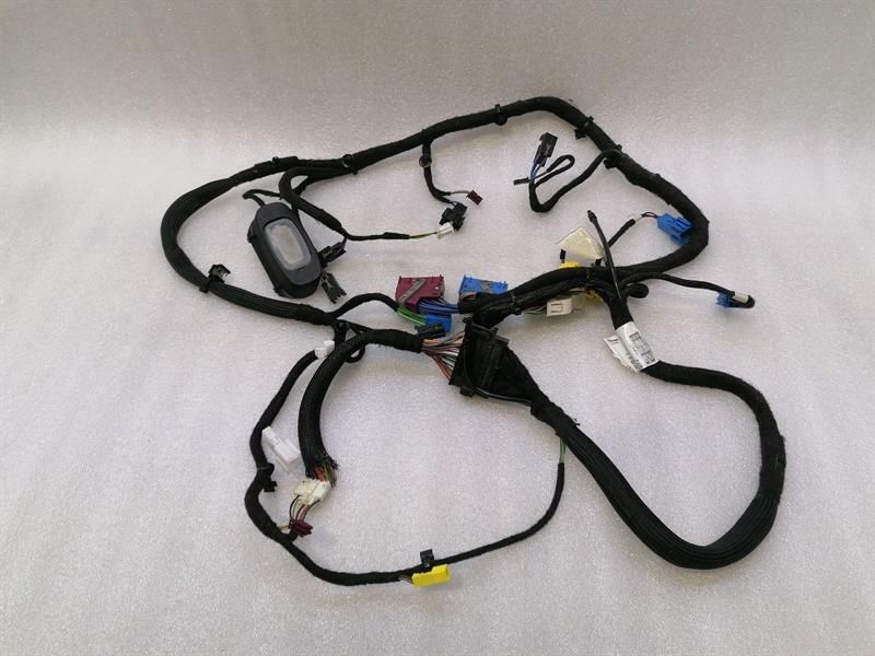 Mercedes G-Wagen W463 Left Seat Wiring Loom A4638200131 Left Seat Wiring Harness