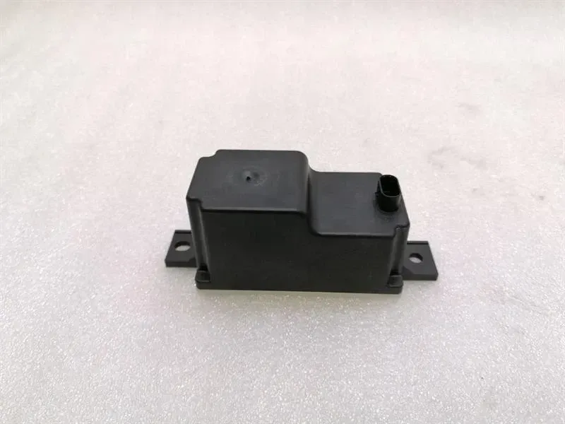 Mercedes CLS W218 Voltage Converter A2059053414 Voltage Converter-