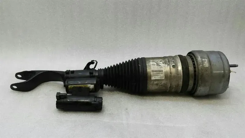 Mercedes E Class W238 Shock Absorber Front A2133202201 Shock Absorber Front Right-