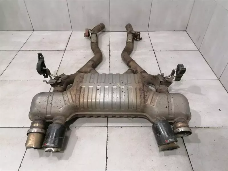 BMW 3 Series F80 M3 F30 Exhaust Silencer 7854735 Exhaust Muffler