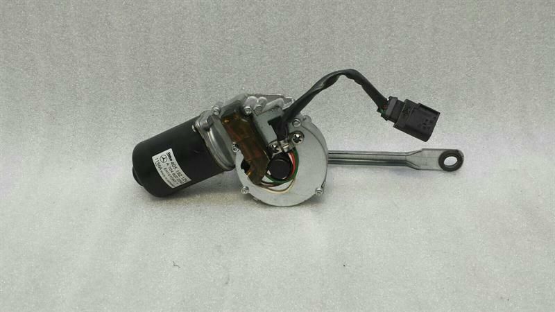 Mercedes GLS X166 front Wiper engine A1668200842 wiper engine front