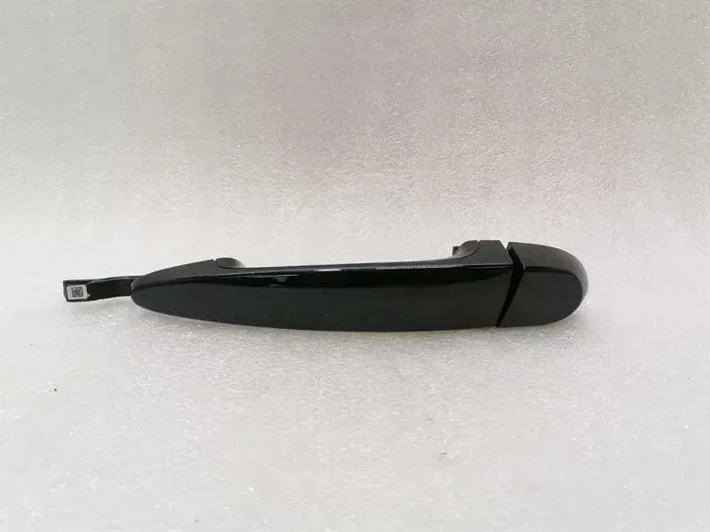 BMW M4 F82 door handle front left door 51210445185 door handle front left RHD