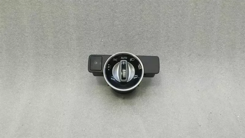 Mercedes GLS X166 W166 Headlight Switch A2129050551 Light Switch