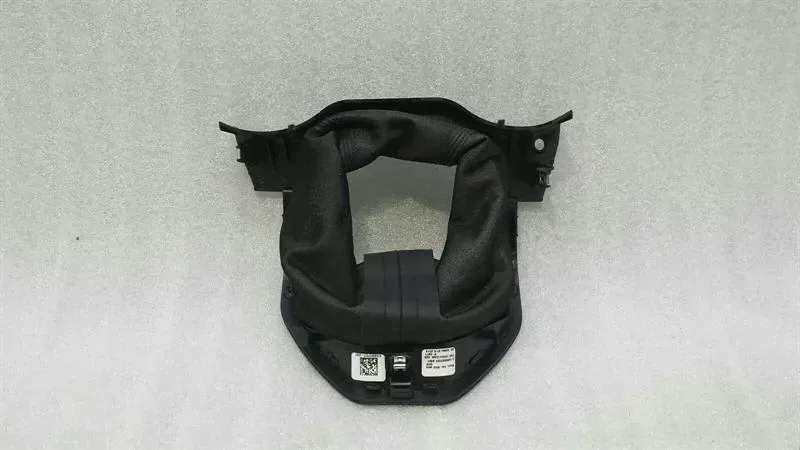 Mercedes GLS X166 Steering Shroud A1666807007 Steering Wheel Trim