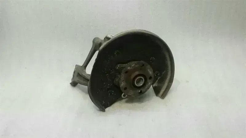 Audi A7 4G right rear hub 8R0505432F wheel bearing housing rear right.