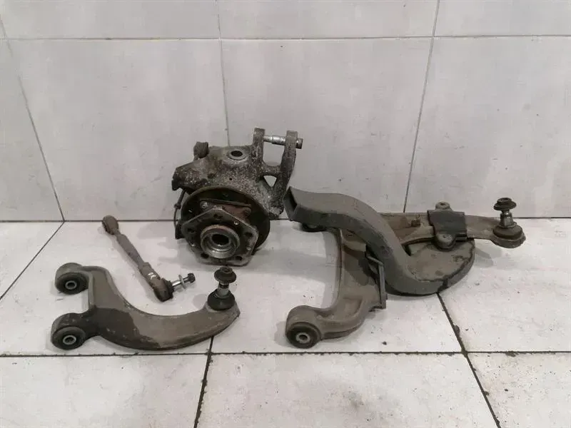 Maserati Granturismo M145 RRH Hub 980139916 Wheel Bearing Housing Rear Right
