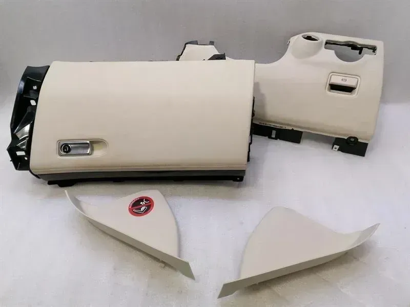 Mercedes SL R231 Glovebox Set A2316800491 RIGHT HANDLE RHD 1C13 DESIGNO