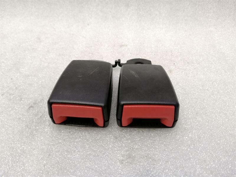 Porsche Panamera 970 belt buckle set 97080318600 belt buckle set