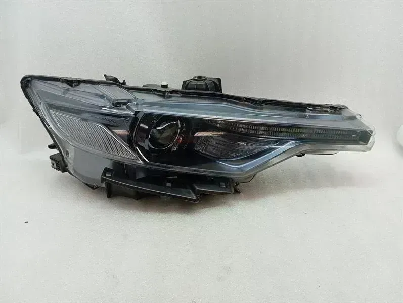 Maserati Levante M161 right headlight 670037330 headlight headlamp right