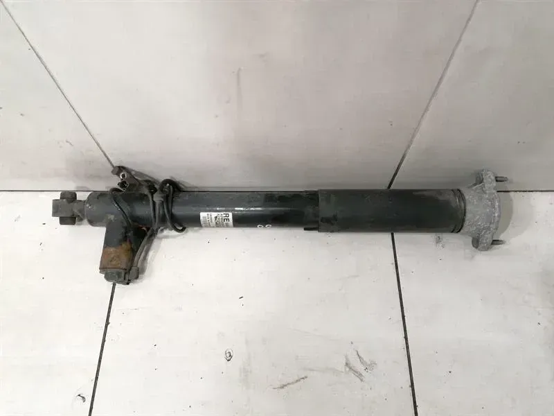 Mercedes CLS W218 Shock Absorber Rear R A2183200230 Shock Absorber Re EDC