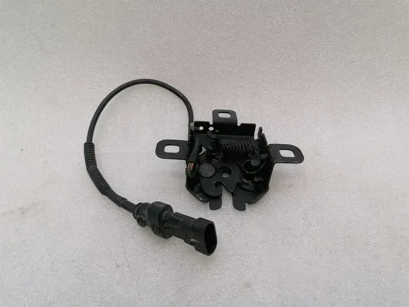 Ferrari 458 F142 Spider Boot Lock 84076100 Tailgate Lock