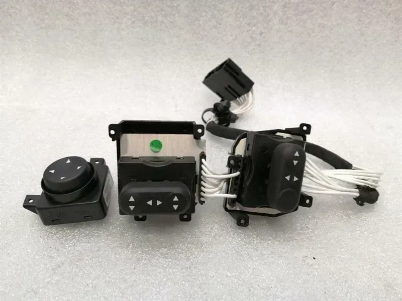 MASERATI QUATTROPORTE M139 LEFT SEAT Switch 980145096 980145095 SEAT Switch