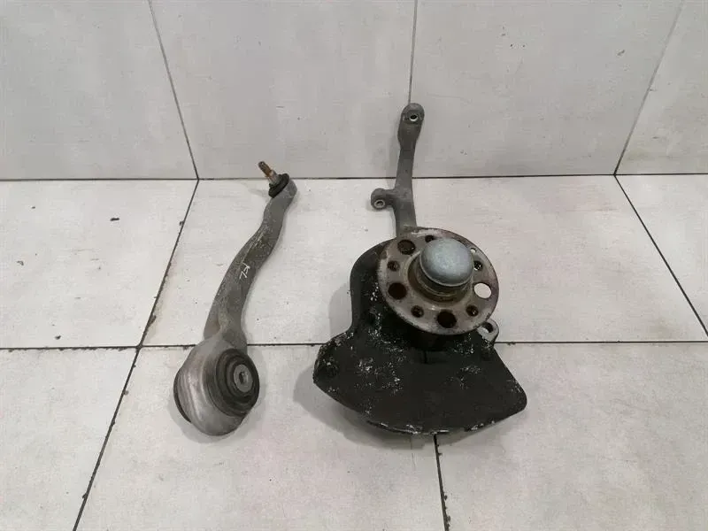 Mercedes S-Class W221 FLH Hub A2213322901 Wheel Bearing Housing Front Left SET