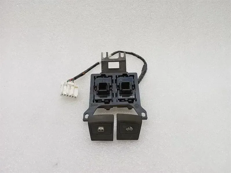 Ferrari 458 F142 Spider Switch 70002520 Switch Power Rear Screen Control Kit