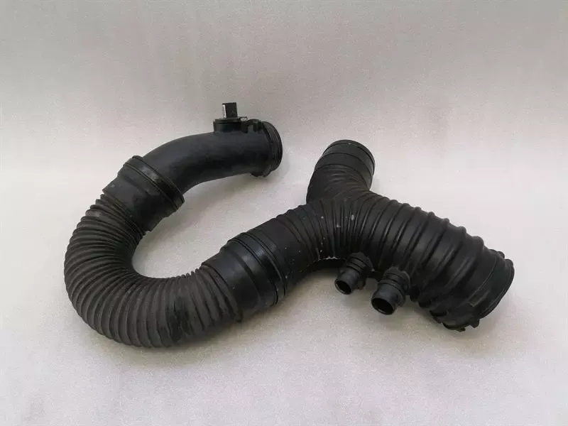 Aston Martin Vantage V8 intake pipe 6G33-12B612-AB intake hose charge air