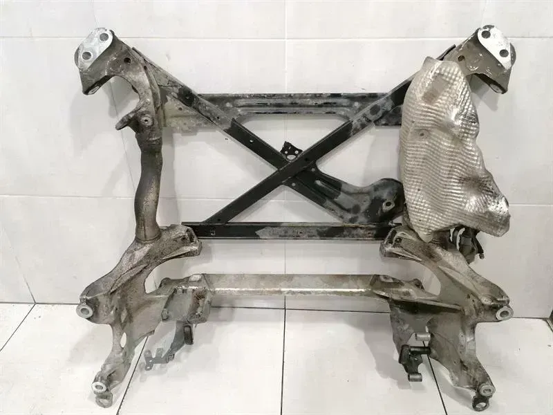 Audi RS5 8T Beam Subframe Front 8T0399315H Front Axle Support