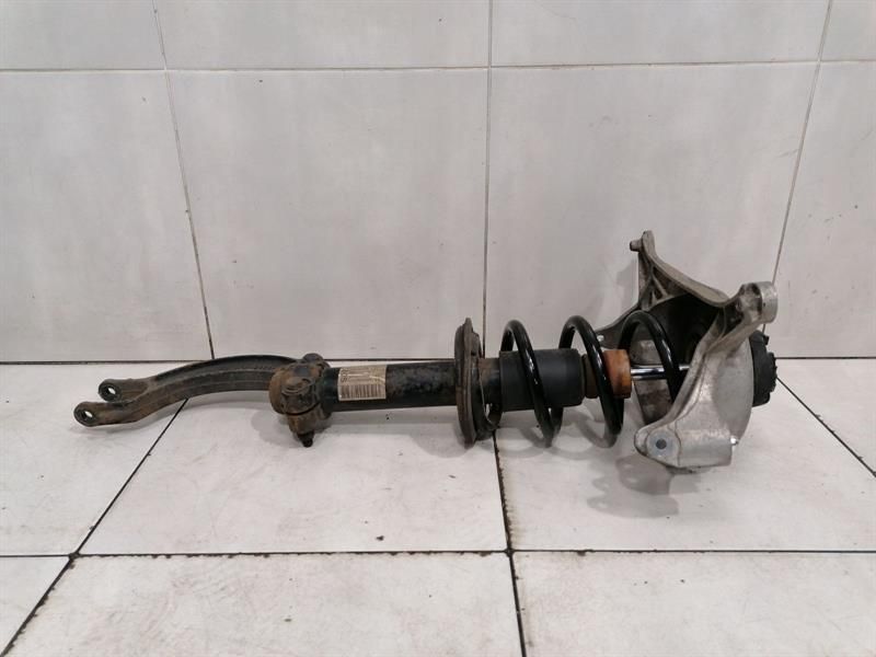 Audi RS5 8T stötdämpare fram 8T0413031AG stötdämpare fram