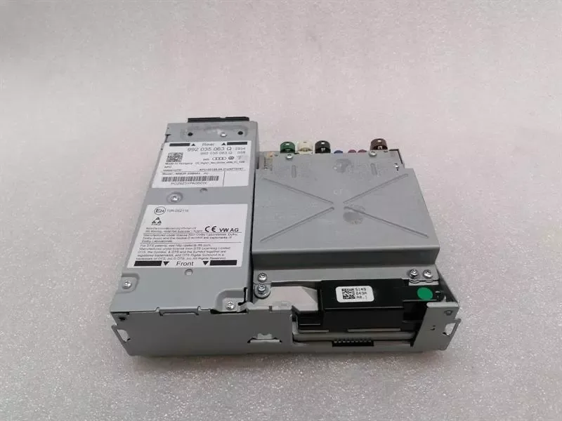 Porsche 911 992 modules 992035063Q control unit central computer multimedia mib navi