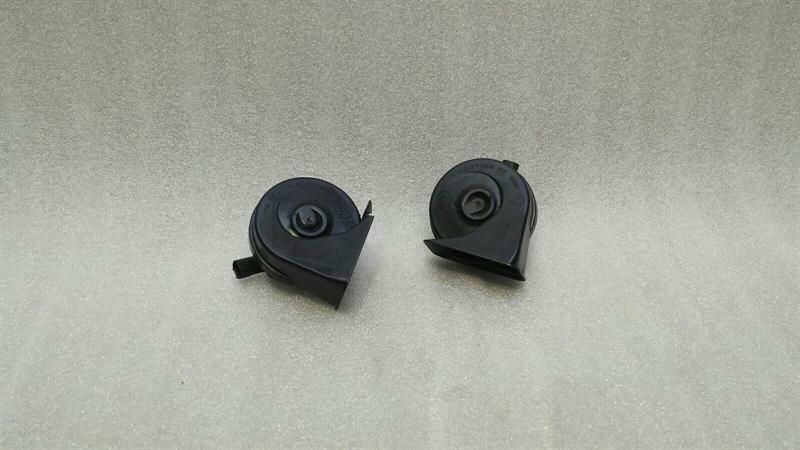 BMW 3 Series E92 Horn 6907044 Horn Fanfare Set Kit