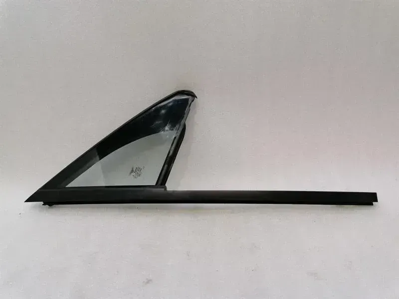 Bentley Bentayga 36A MK2 Right Front 1/4 Glass 36A845114G Door Panel 1/4 Front Re